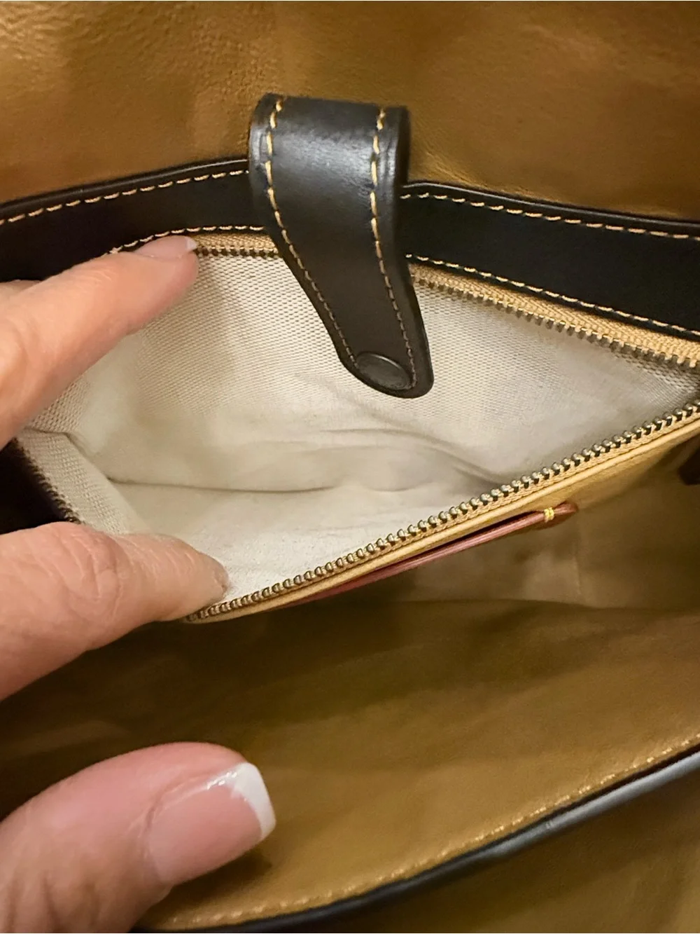 Coach Black Leather Saddle Crossbody with Contrast Stitching